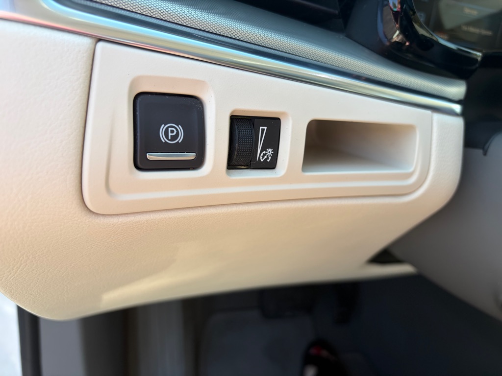 Photo 13 of this CADILLAC XT5