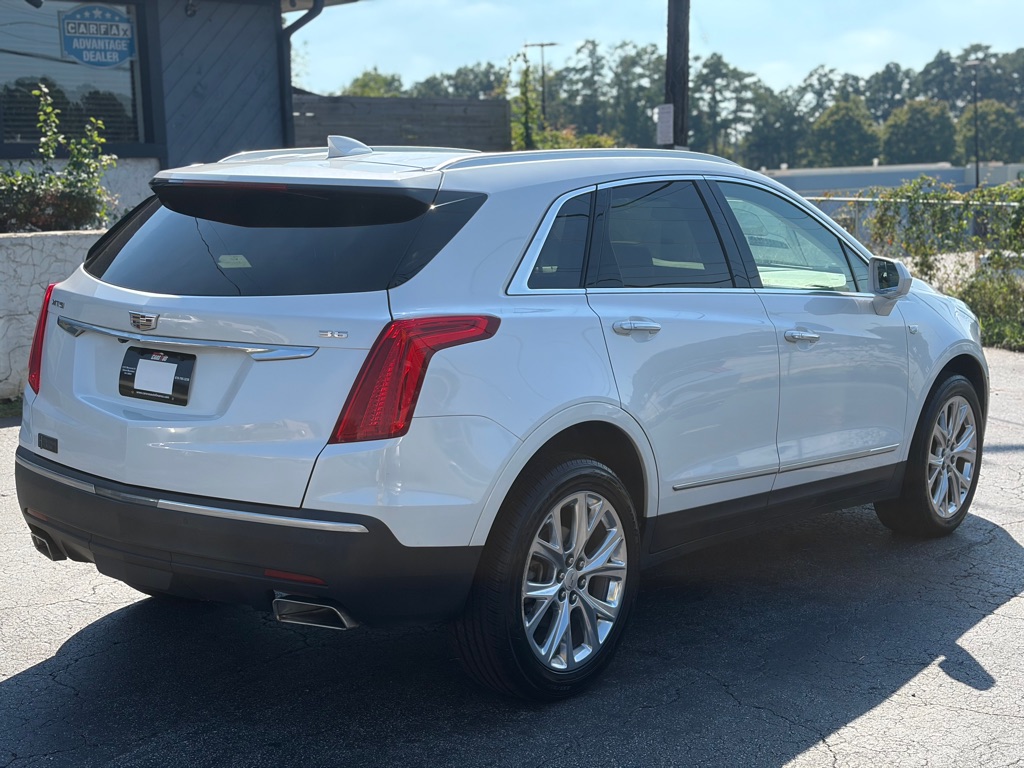 Photo 5 of this CADILLAC XT5