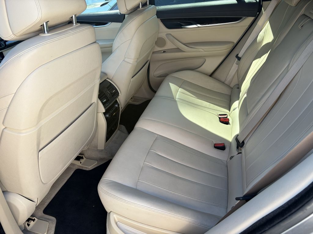 Photo 16 of this BMW X6