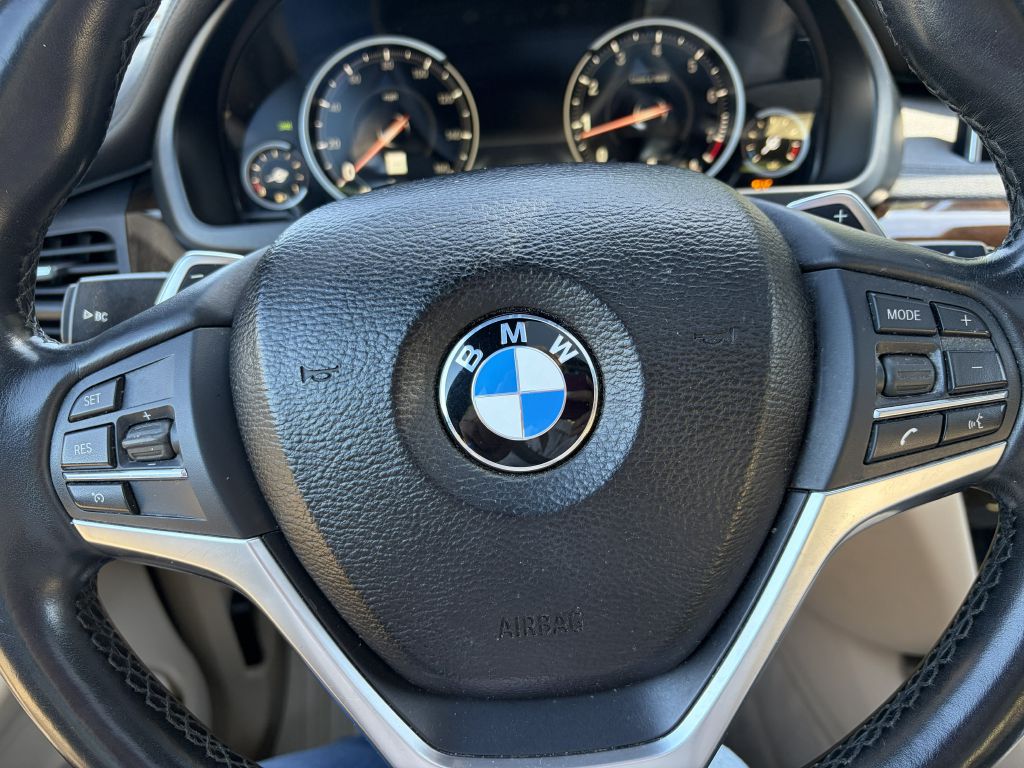 Photo 8 of this BMW X6