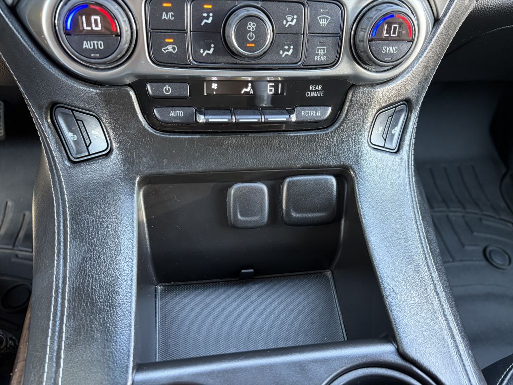 Photo 18 of this CHEVROLET TAHOE