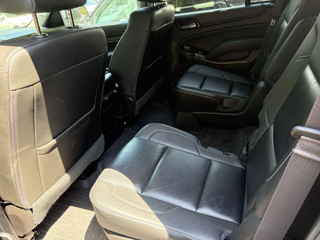 Photo 22 of this CHEVROLET TAHOE