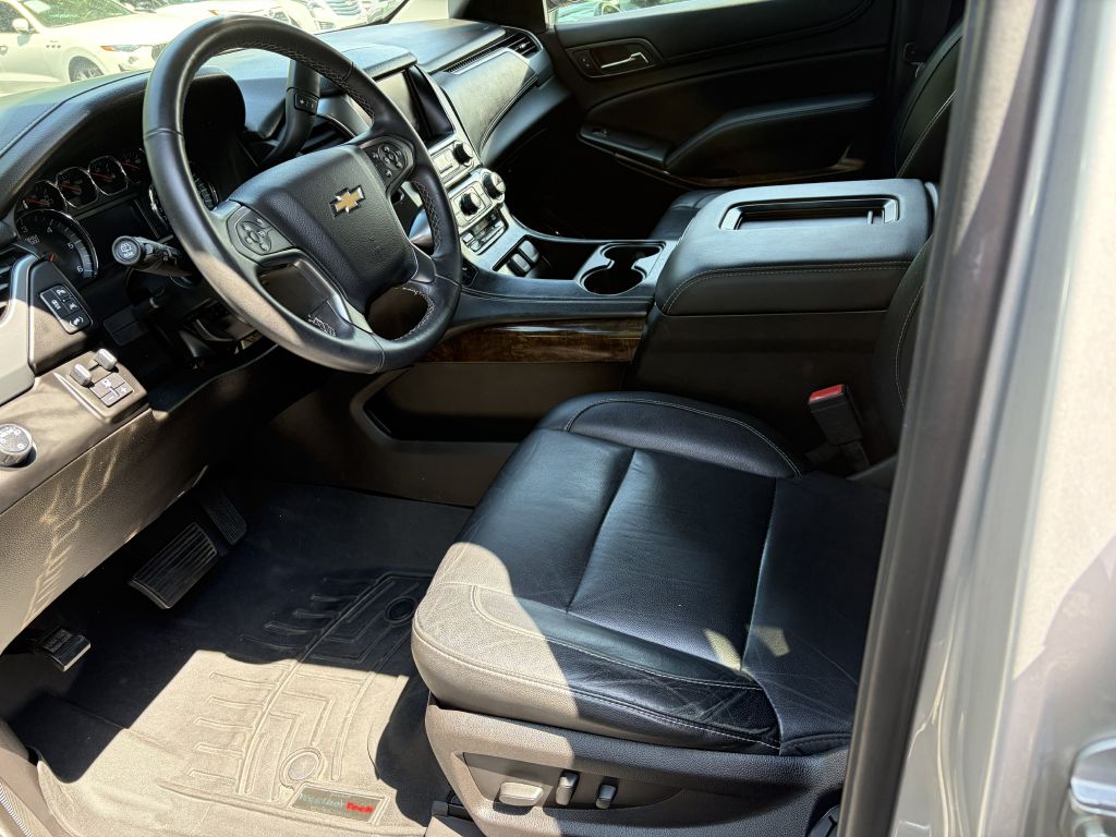 Photo 20 of this CHEVROLET TAHOE
