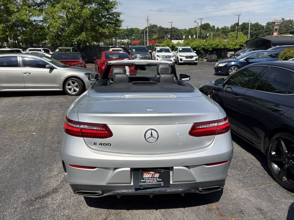 Photo 7 of this MERCEDES-BENZ E-CLASS
