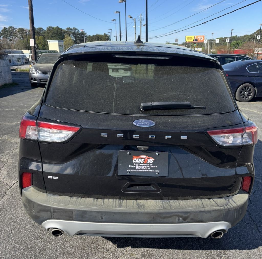 Photo 2 of this FORD ESCAPE