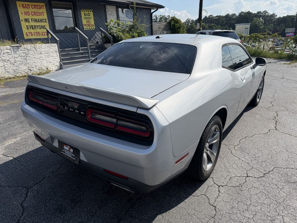 Photo 4 of this DODGE CHALLENGER