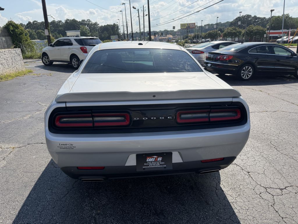 Photo 5 of this DODGE CHALLENGER