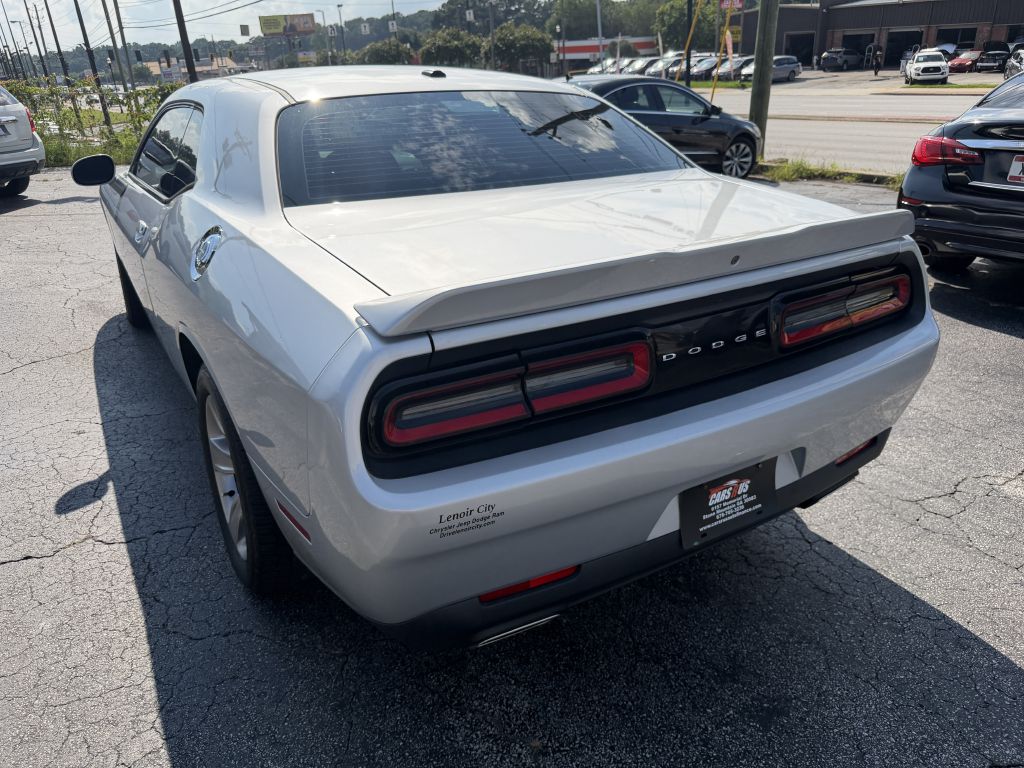 Photo 6 of this DODGE CHALLENGER
