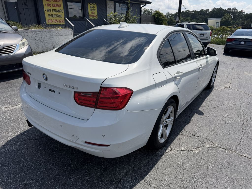 Photo 4 of this BMW 328