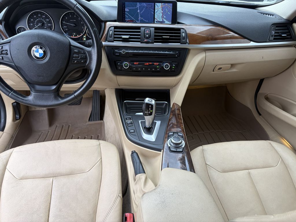 Photo 14 of this BMW 328