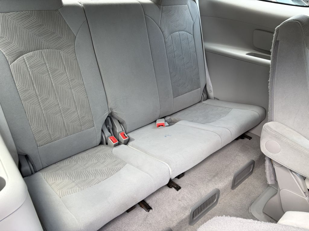 Photo 17 of this BUICK ENCLAVE