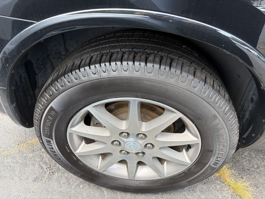 Photo 18 of this BUICK ENCLAVE