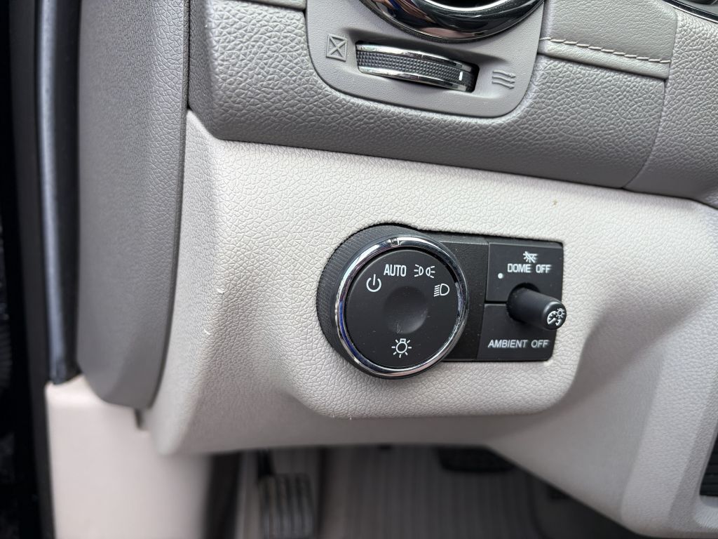 Photo 9 of this BUICK ENCLAVE