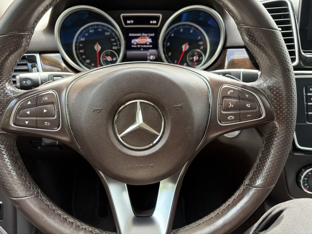 Photo 6 of this MERCEDES-BENZ GLE 350 4MATIC