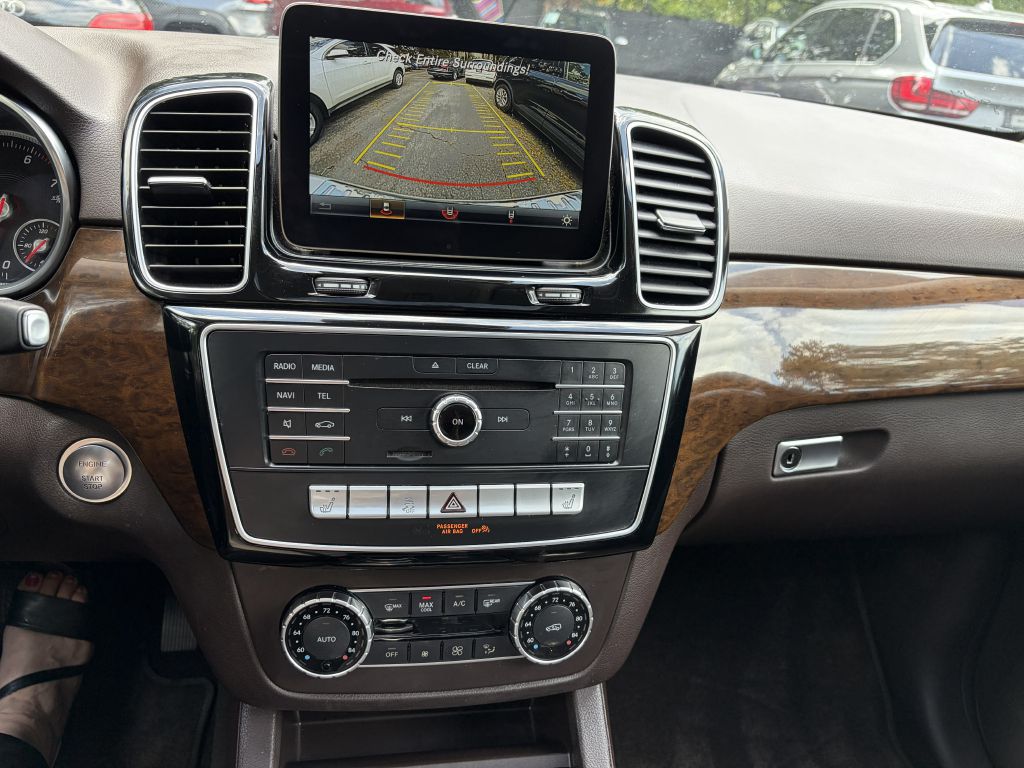 Photo 9 of this MERCEDES-BENZ GLE 350 4MATIC