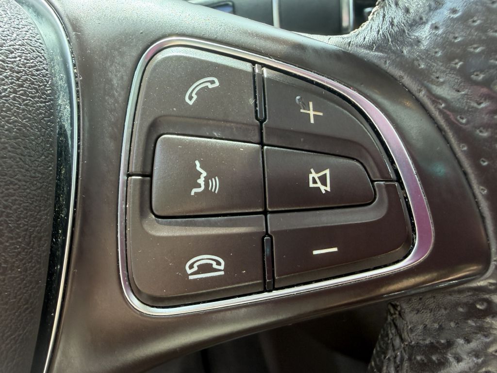 Photo 7 of this MERCEDES-BENZ GLE 350 4MATIC