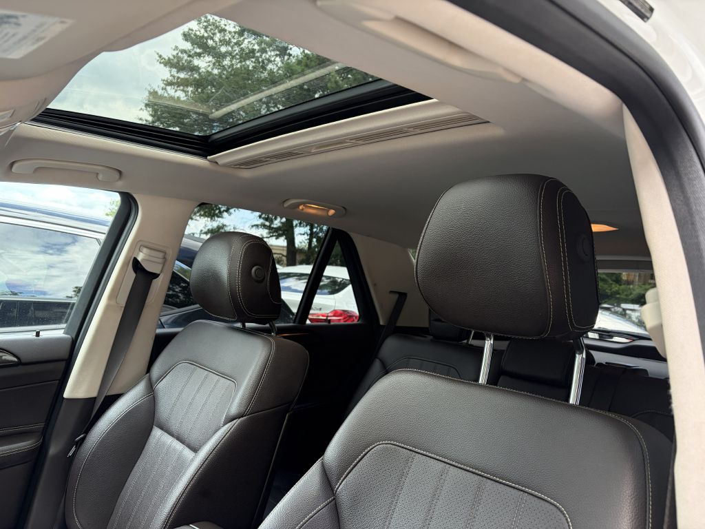 Photo 14 of this MERCEDES-BENZ GLE 350 4MATIC