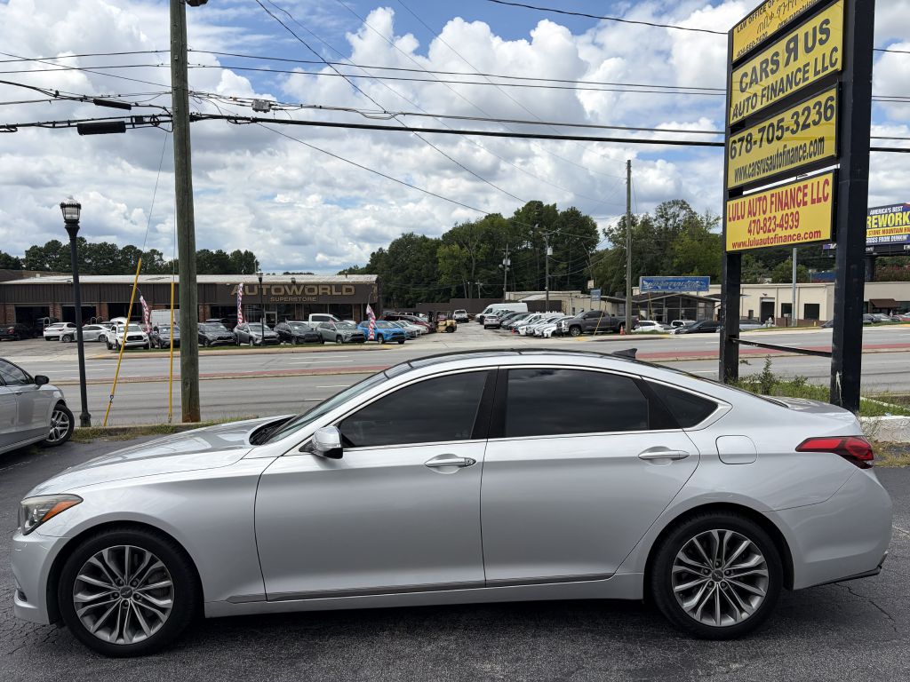 Photo 2 of this HYUNDAI GENESIS
