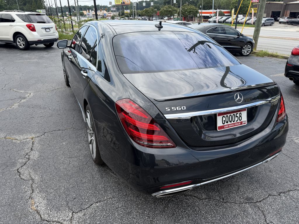 Photo 6 of this MERCEDES-BENZ S-CLASS