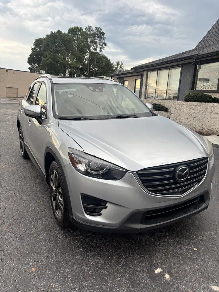 Photo 2 of this MAZDA CX-5