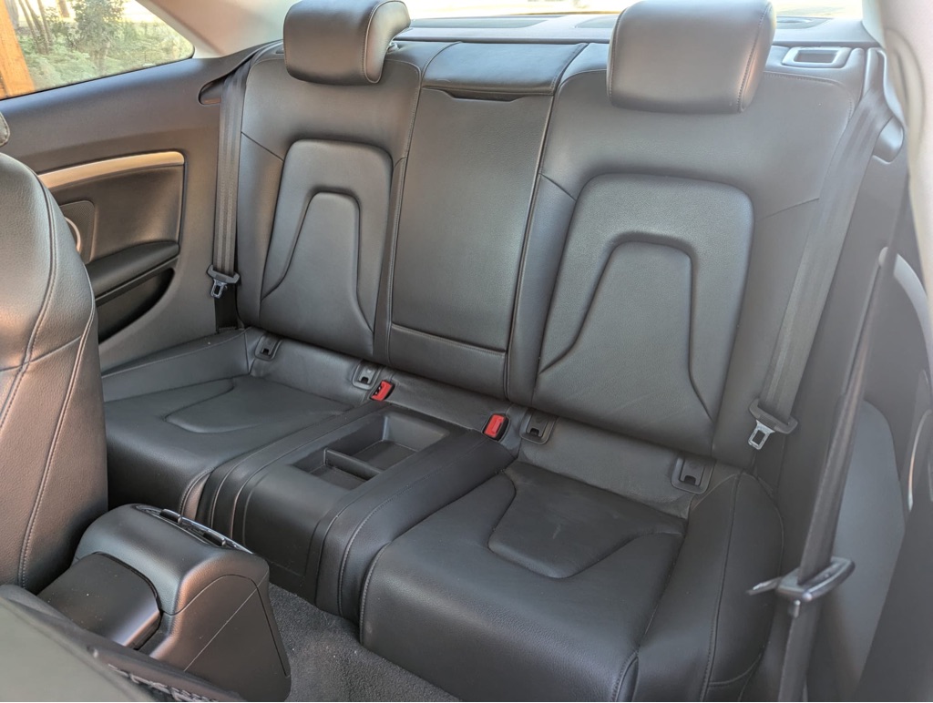 Photo 12 of this AUDI A5