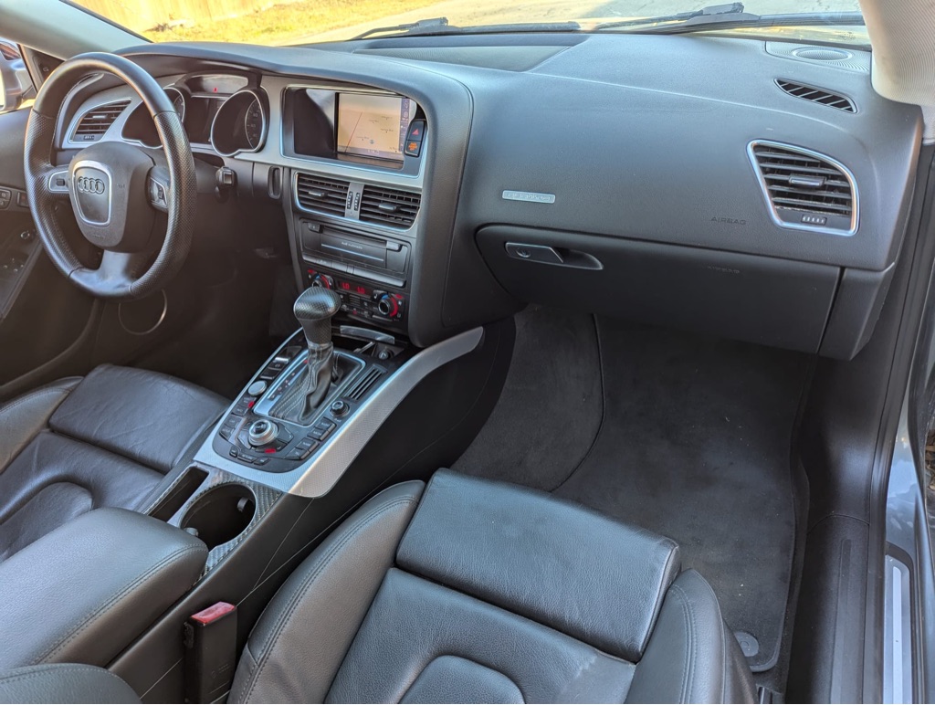 Photo 13 of this AUDI A5