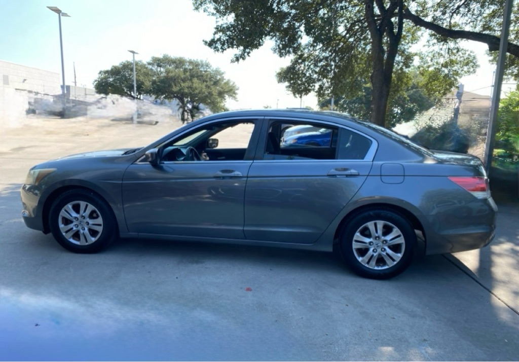Photo 5 of this HONDA ACCORD