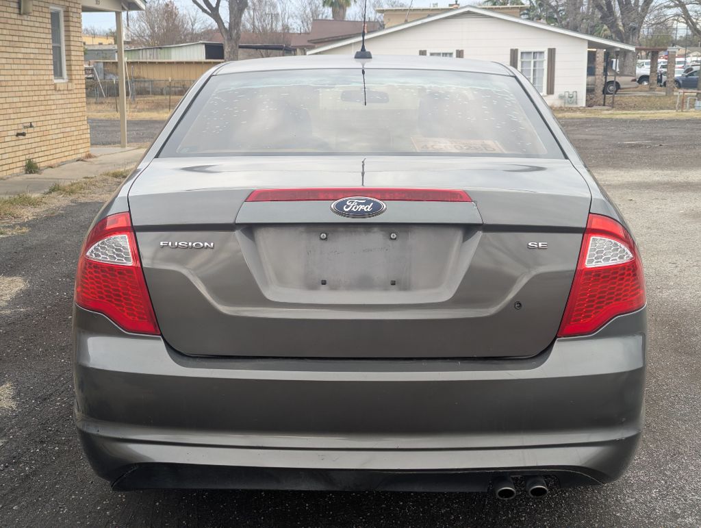 Photo 4 of this FORD FUSION