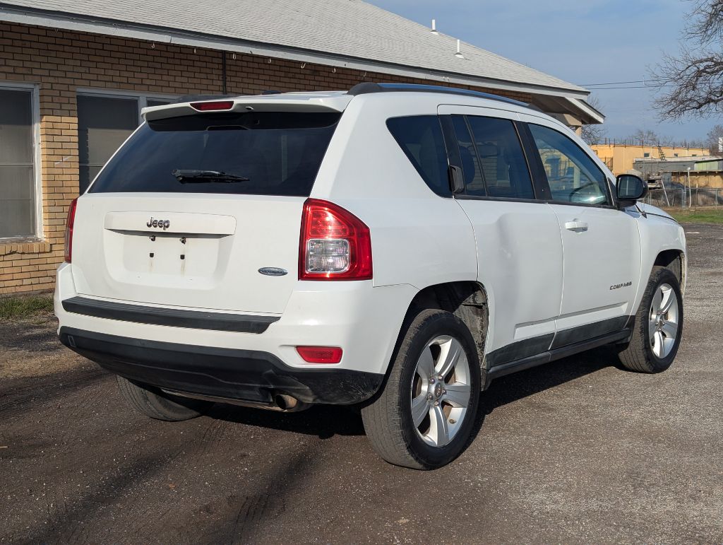 Photo 5 of this JEEP COMPASS