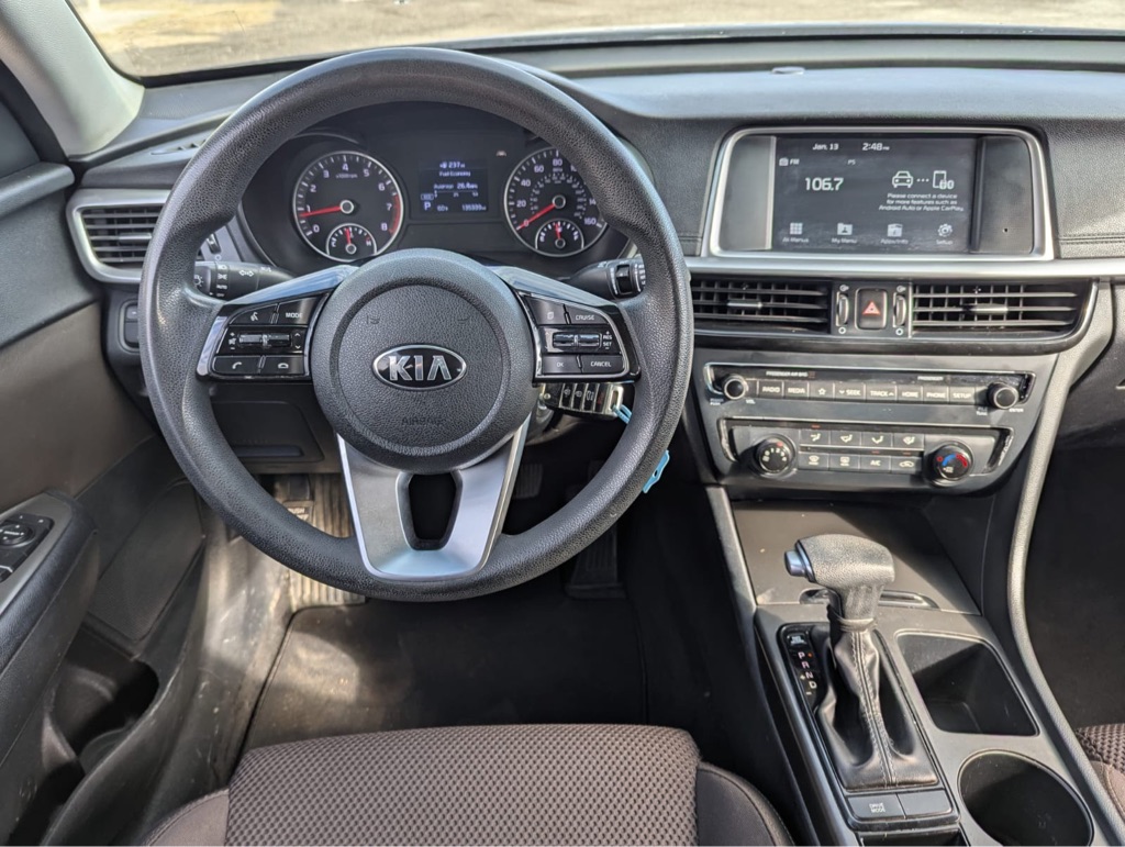 Photo 15 of this KIA OPTIMA