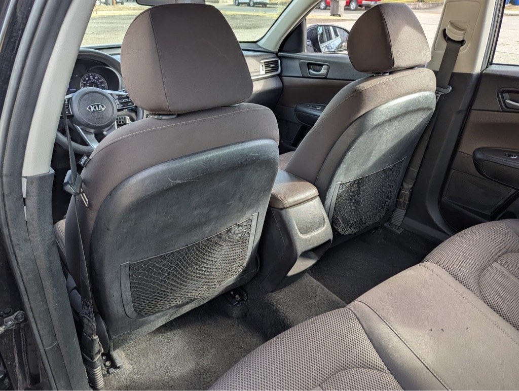Photo 12 of this KIA OPTIMA