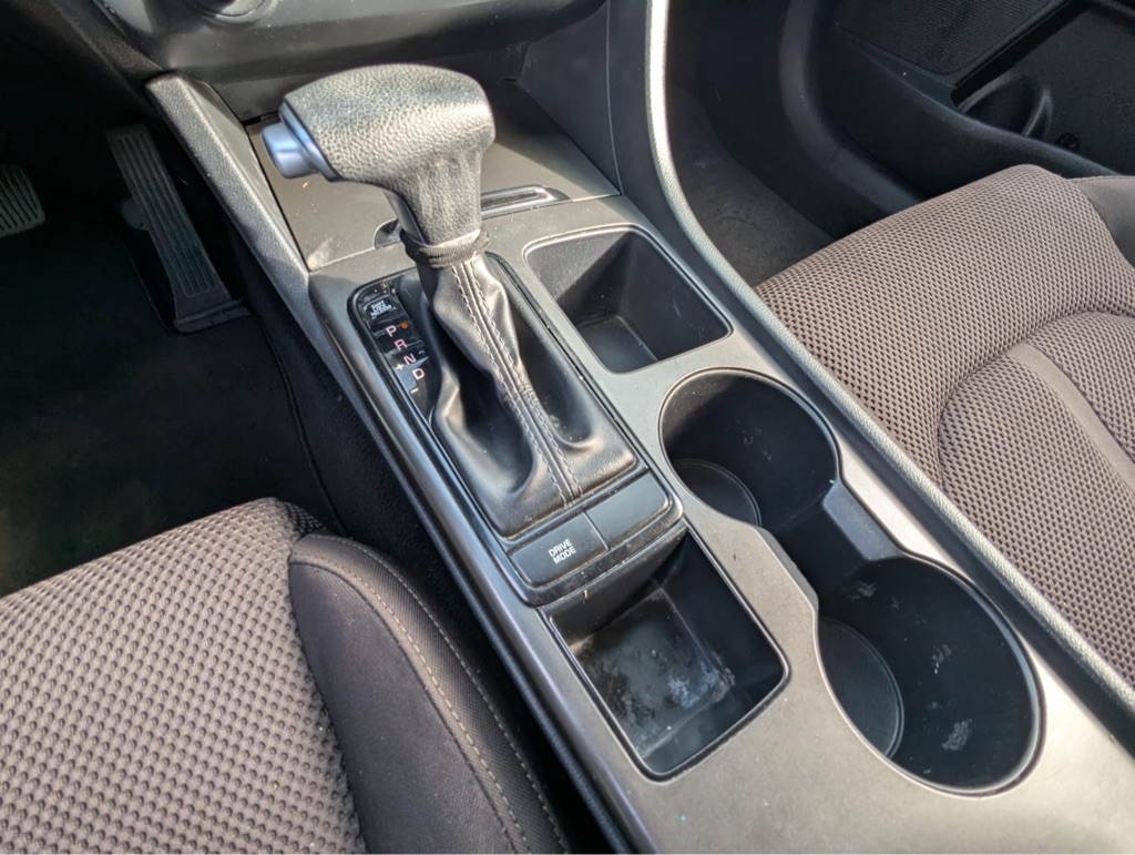 Photo 16 of this KIA OPTIMA