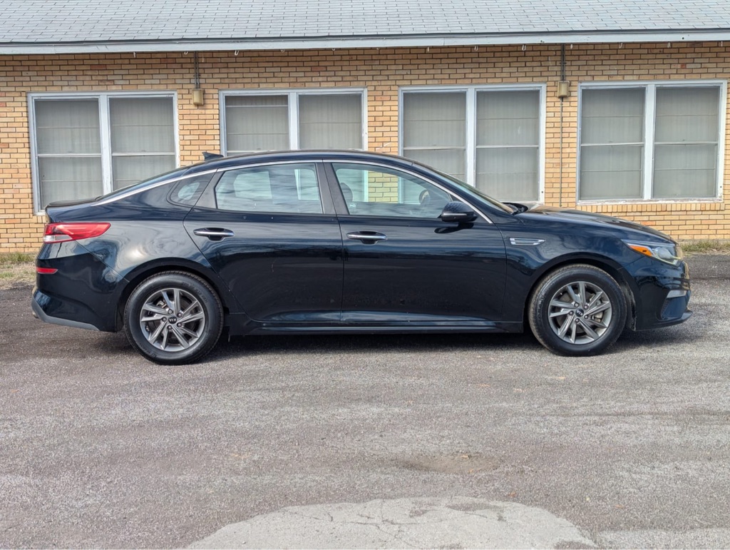 Photo 7 of this KIA OPTIMA
