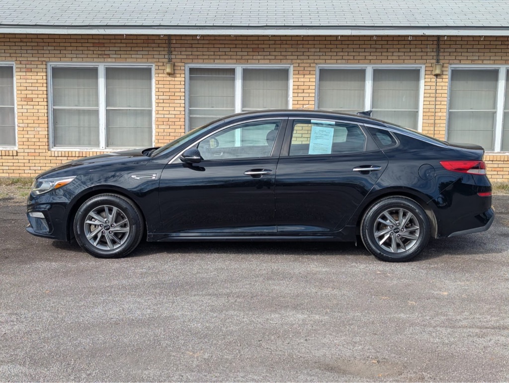 Photo 3 of this KIA OPTIMA