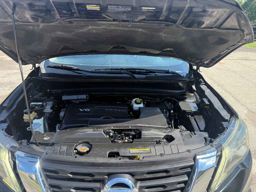 Photo 24 of this NISSAN PATHFINDER