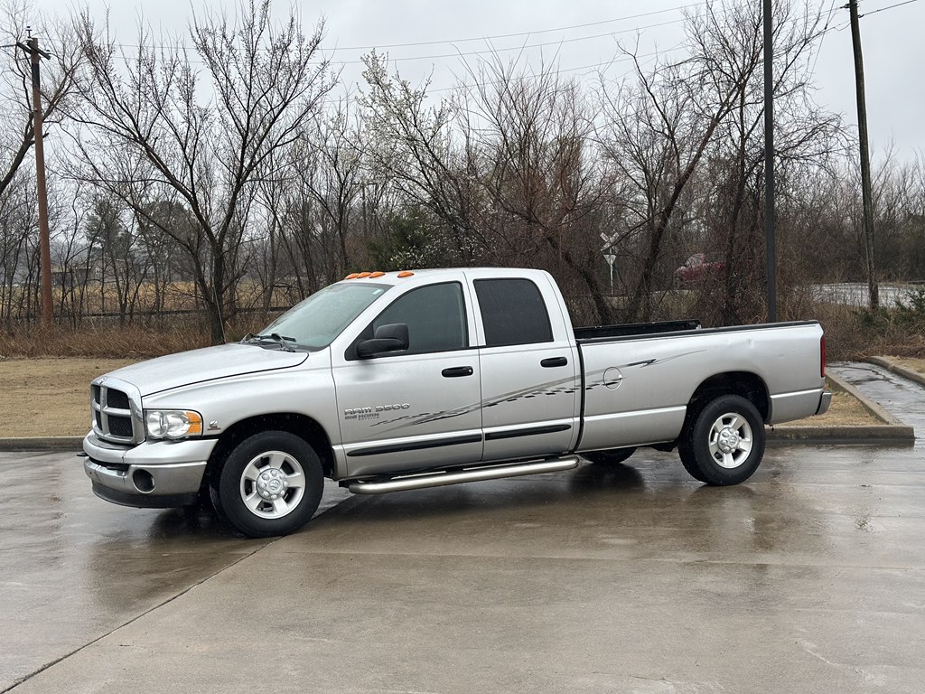 2005 Dodge RAM 3500 ST Quad Cab RWD