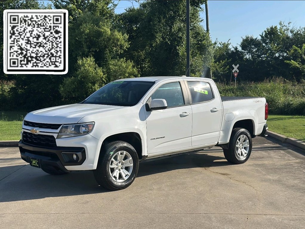 White 2022 Chevrolet Colorado Pickup Truck Four-Wheel Drive Automatic