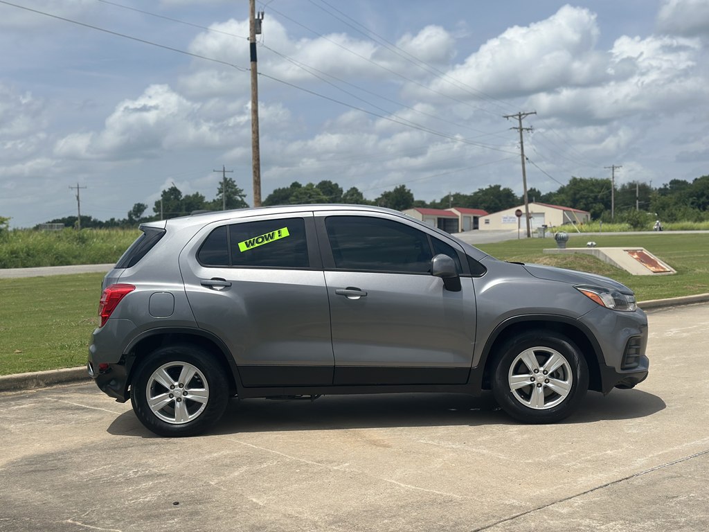 2020 Chevrolet Trax LS FWD