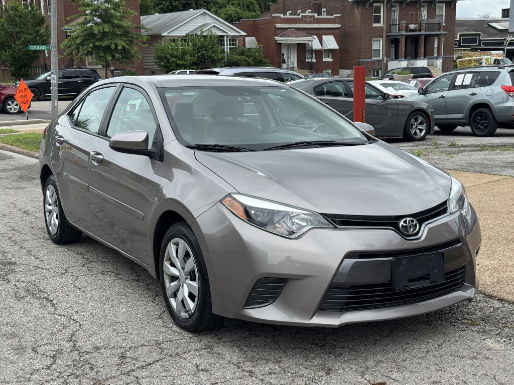Gray 2015 Toyota Corolla LE Sedan Front-Wheel Drive Automatic