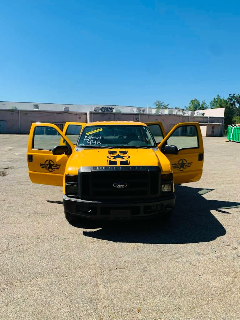 Photo 9 of this FORD F-250 SUPER DUT