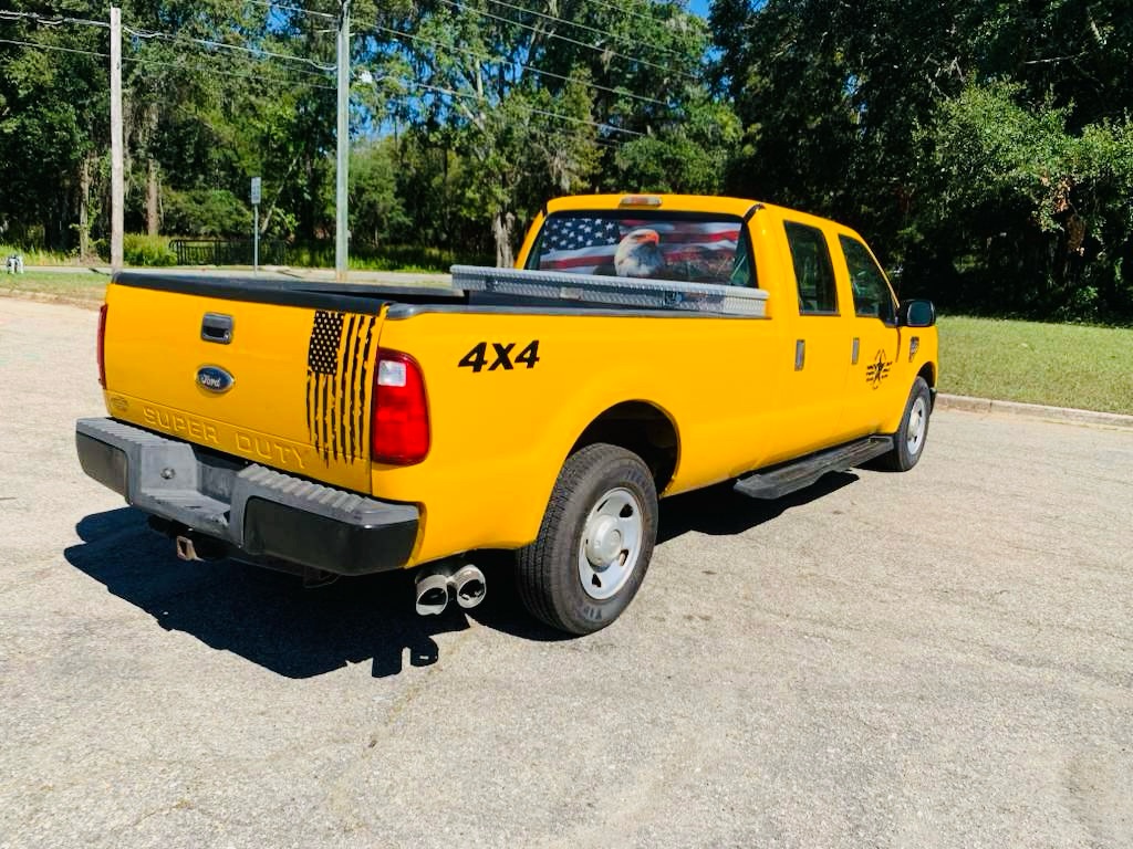 Photo 6 of this FORD F-250 SUPER DUT