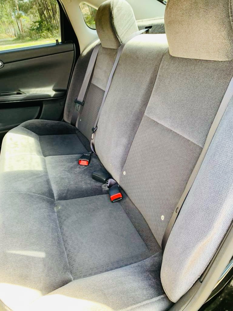 Photo 16 of this CHEVROLET IMPALA LIMITED