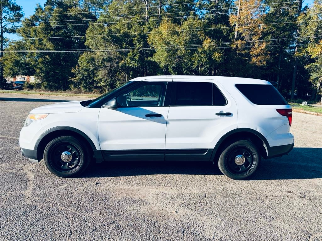 Photo 3 of this FORD EXPLORER
