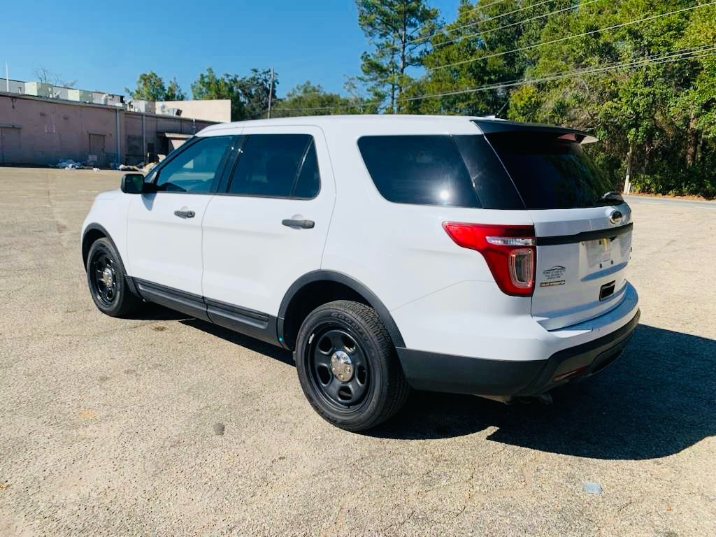 Photo 4 of this FORD EXPLORER