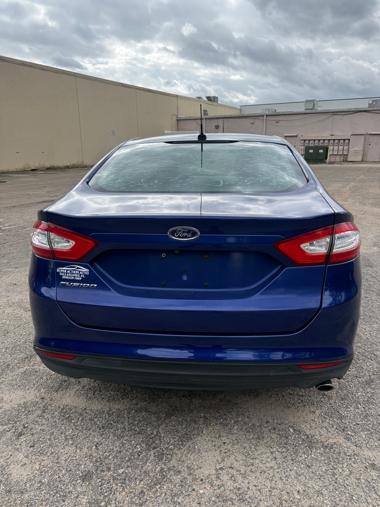 Photo 5 of this FORD FUSION