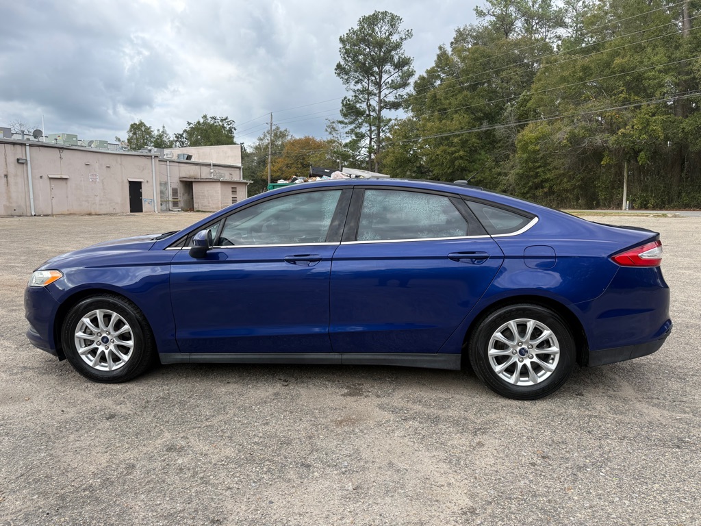 Photo 3 of this FORD FUSION