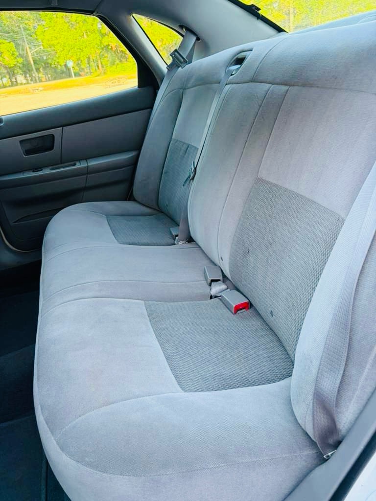 Photo 13 of this FORD TAURUS