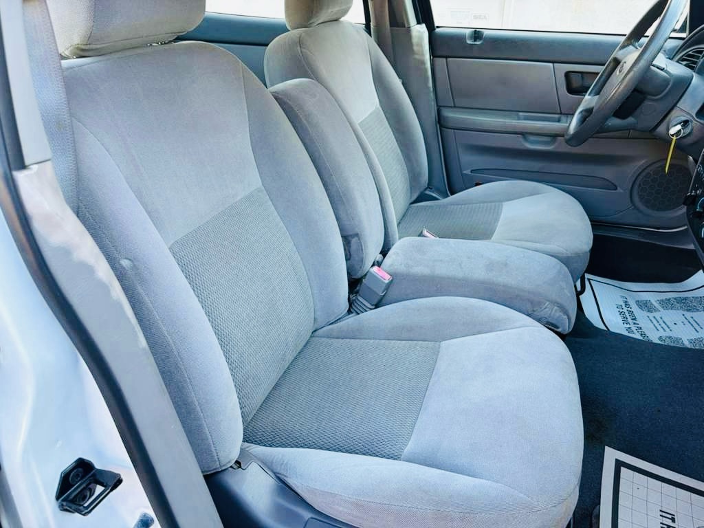 Photo 16 of this FORD TAURUS