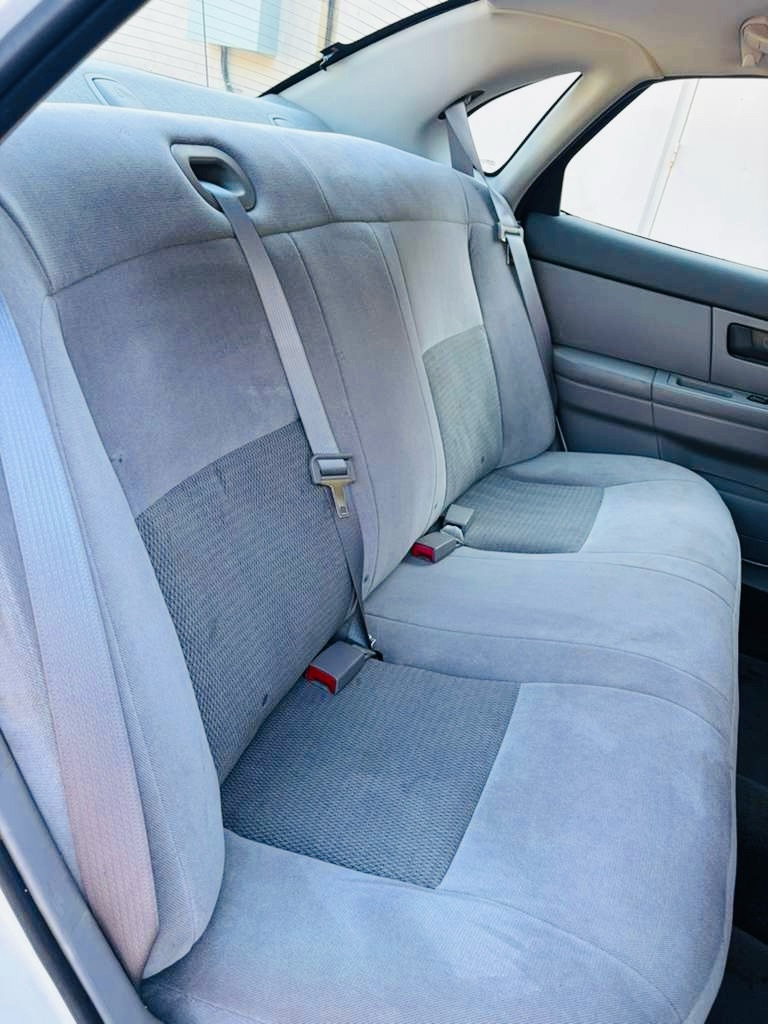 Photo 15 of this FORD TAURUS