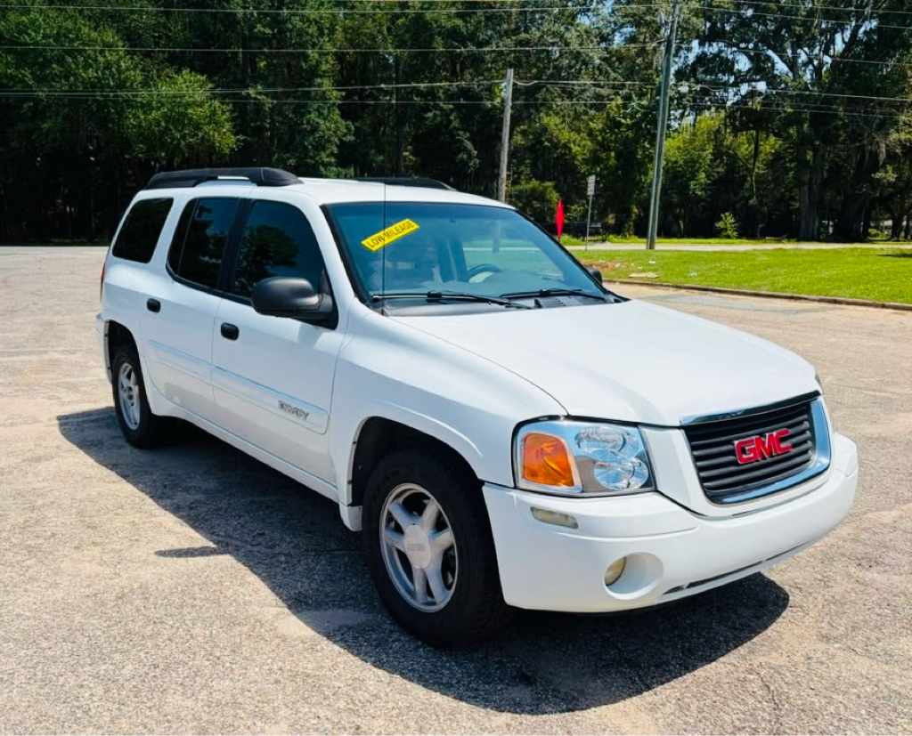Photo 8 of this GMC ENVOY XL